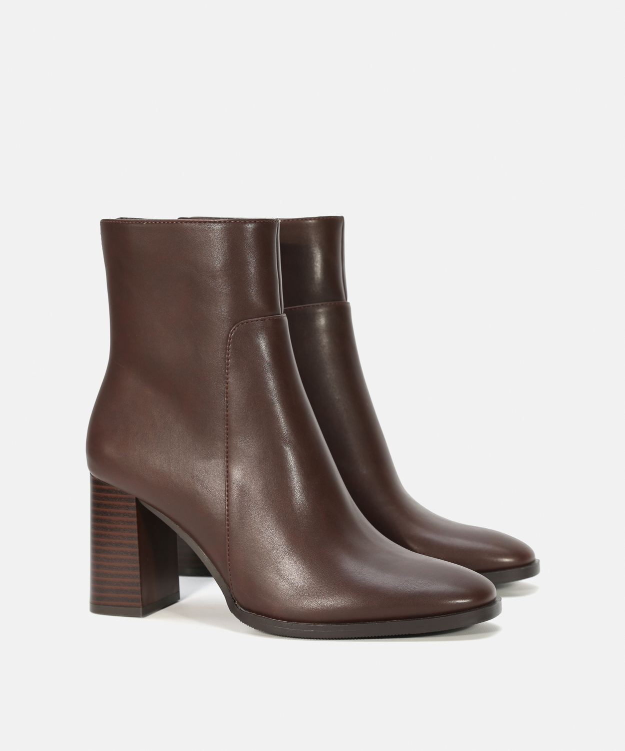 Botins b&aacute;sicos salto madeira image number null